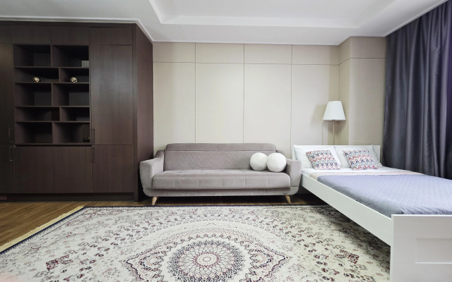 Апартаменты Luxury возле посольства США 12й этаж с шикарным видом на Мечеть