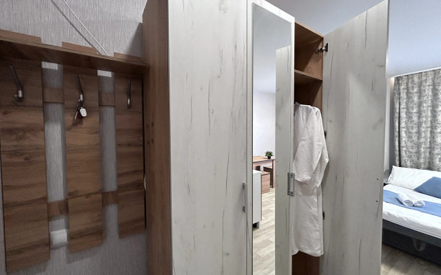 Uyutnaya Nedaleko Ot Aeroporta Im Pokryshkina Flat