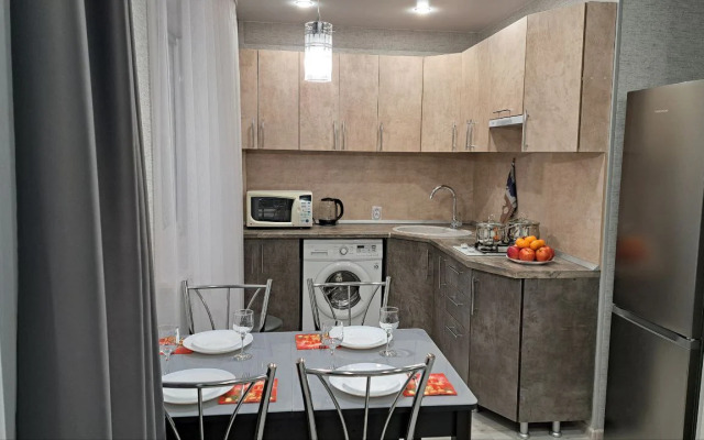 Uyutnaya dvushka pr. Lenina 121 Flat