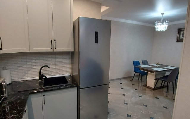 5 Zvezd na Ulitse Shamilya Dzhigkaeva 1A Flat