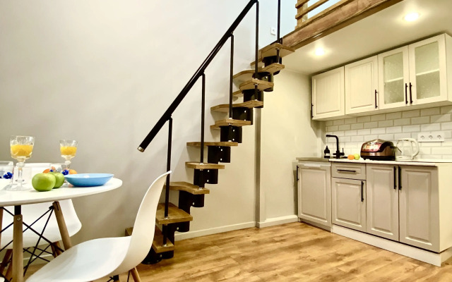 Na 4kh Gostey S Balkonom Vblizi Aeroporta Sheremetyevo Apartments