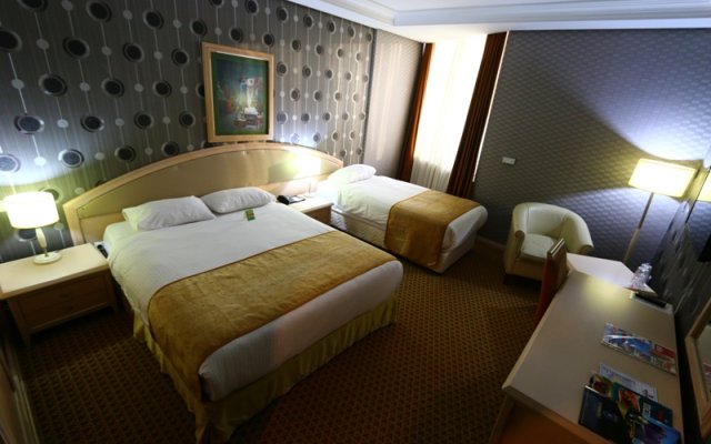 Отель Emex Otel Kocaeli