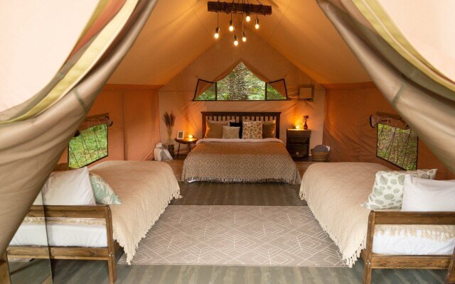 Glamping Pod Nebom Hotel