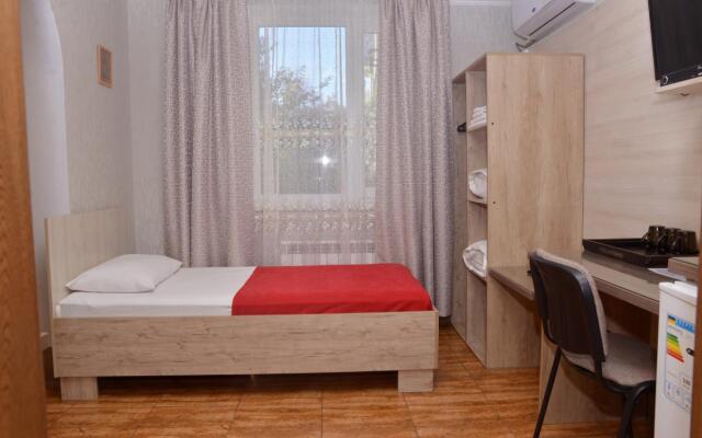 Nariman Hotel