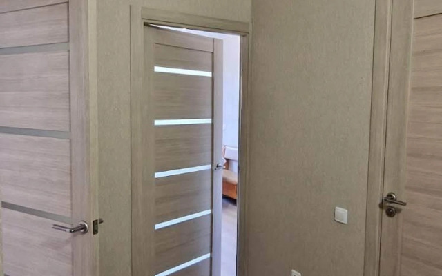 Na Ulitse Neftyanikov 7 Flat