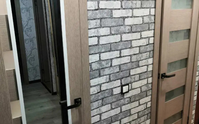 Квартира двухкомнатная с балконом в Октябрьском районе