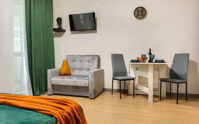 Апартаменты Студия с Лоджией