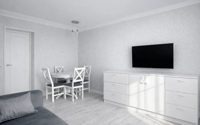 Апартаменты  ApartMari Шикарные 3-комнатные апартаменты на набережной реки в центре Калининграда