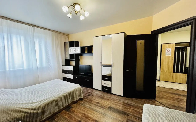Michurinskaya 110 Flat