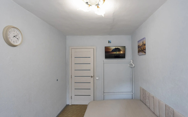 V tsentre na Nerchinskoy 3 Flat
