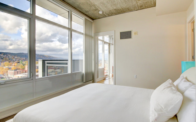 Furnished in Pearl District Apartments