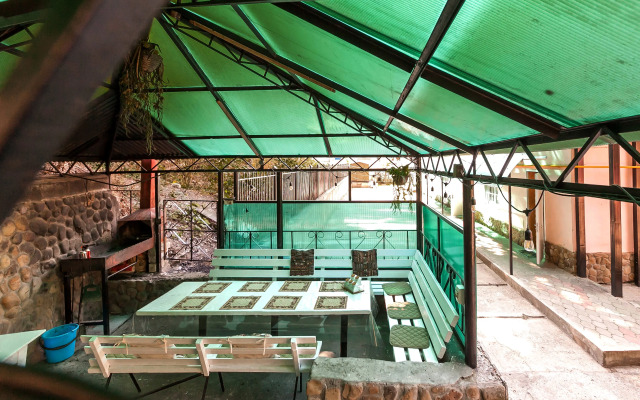 Apartments in the Guest House "Atlantis"