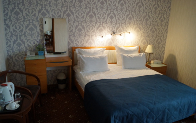 Renessans Hotel