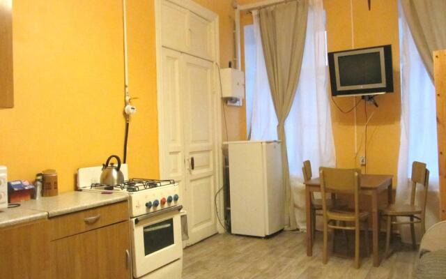 Old Flat Gostevoy Dom Na Vosstaniya