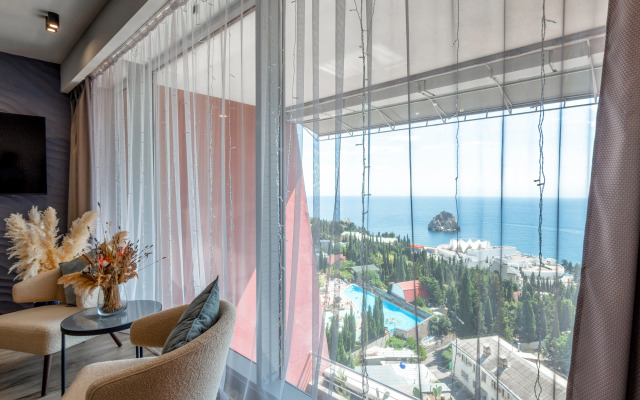 Апартаменты 175  двухуровневые с видом на море