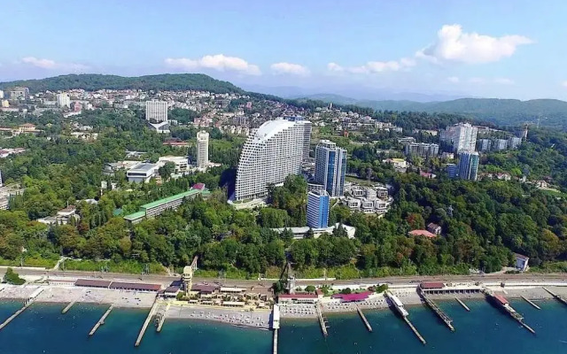 Апартаменты на первой береговой