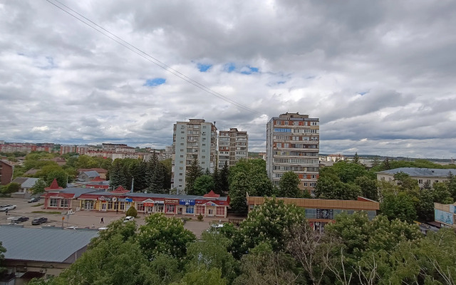 V Tsentre Yessentukov  S Novym Remontom Flat