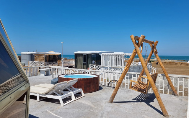 Zugulba Campground by Glam Beach Baku Glamping