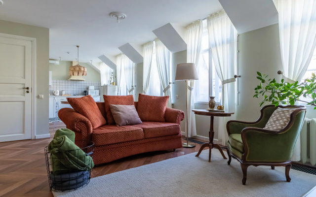 Апартаменты Мансарда с террасой в центре Санкт-Петербурга