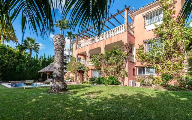 All About Villa Las Adelfas