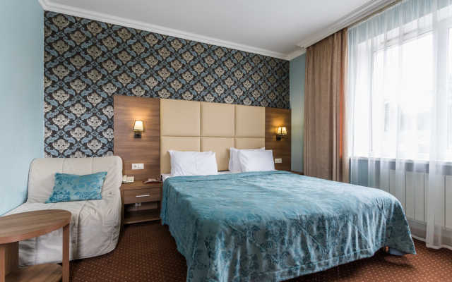 Roza Vetrov Hotel