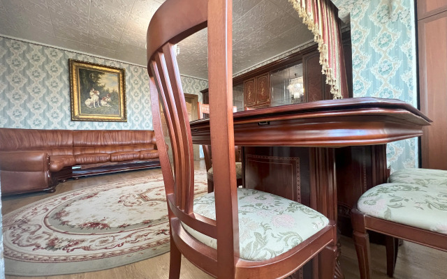 Na Ulitse Polesskaya 19 Flat