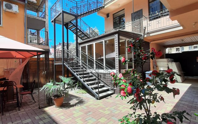 Versal Guest House