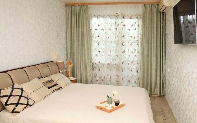 Uyutnaya na Admirala Kuznetsova Flat
