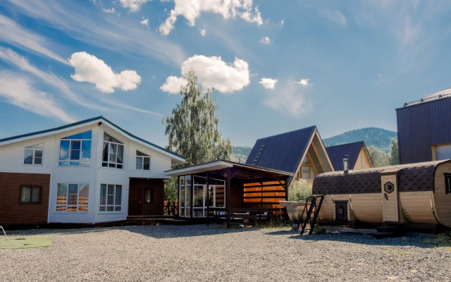 Maverick na 14 chelovek Guest house