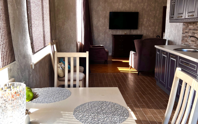 Komfortnaya Kvartira V Tsentre Sukhuma Apartments