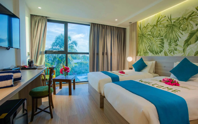 Beach Hotel Guraidhoo