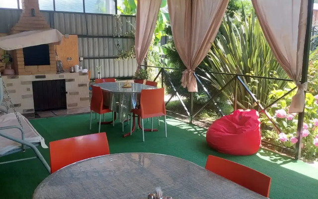 Voyazh Guest House