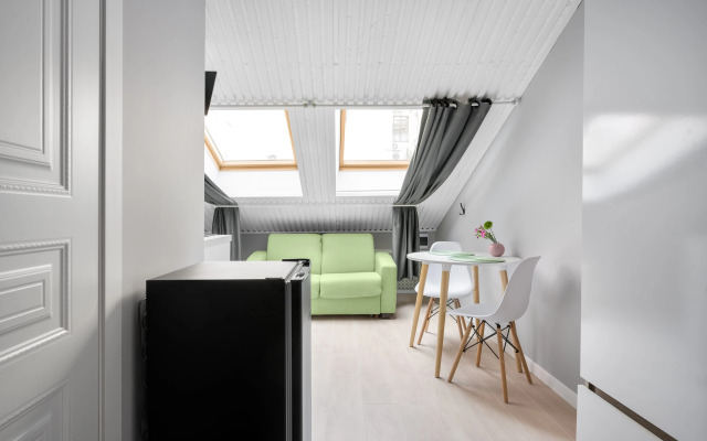 Апартаменты Welcome Home Мансарда Плюс на Невском 106