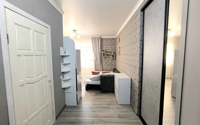 V Tsentre Goroda Flat