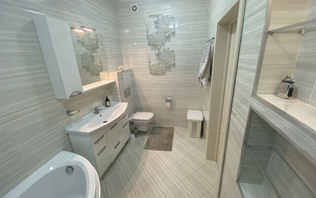 197 Primorskaya 1 Apartments