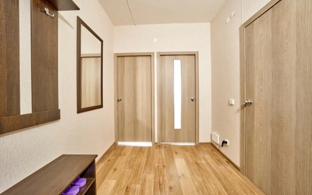 Sovremennaya Komfortnaya Yevrodvushka Na 21 Etazhe Apartments