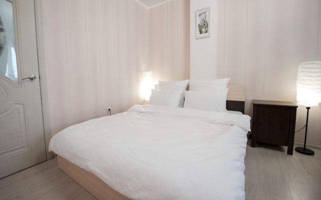 Апартаменты Smile Apartments с Балконом в Золотом Квадрате ЗЖМ