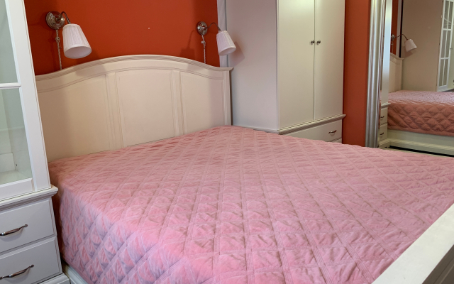 Квартира с дизайнерским ремонтом рядом с аквапарком ЛетоЛето