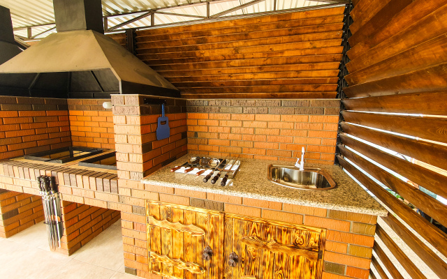 Chastny Dom Na Beregu Azovskogo Morya Private House