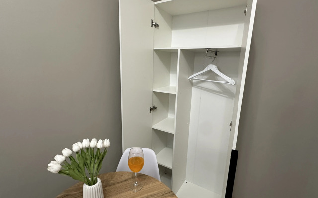 Меблированная Комната Уютная в Многокомнатной Квартире