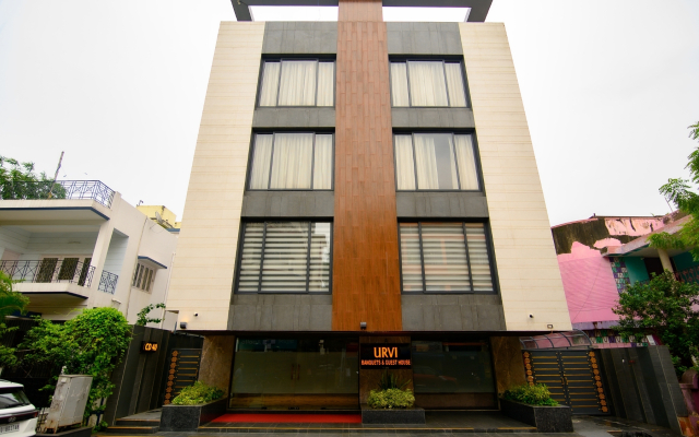 Urvi Banquets Guest House