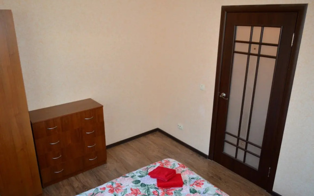 Апартаменты эконом двухкомнатные на Тульской 76