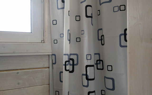 Частный дом Роза на поле