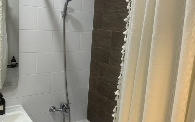 Stilnaya Studiya V Vatutinkakh Flat