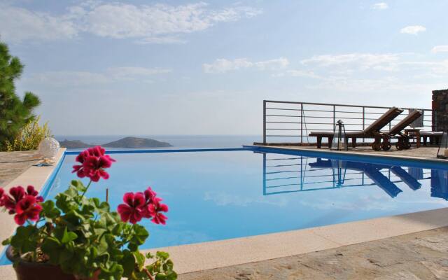 Elounda Sunrise Villa