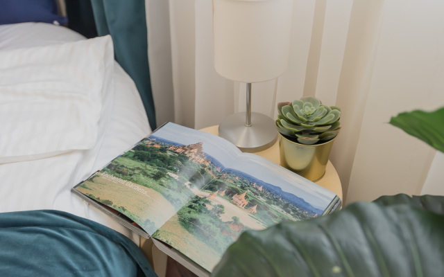 Квартира GM Apartments Стильная Трехкомнатная на Бульварном кольце