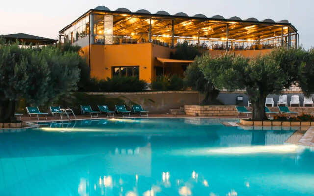 Hotel Village Club Porto Rhoca