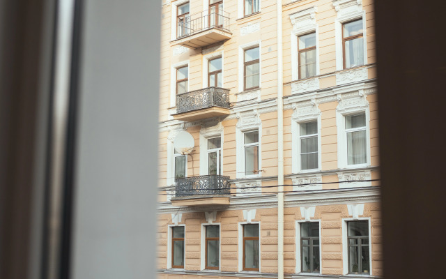 Отель Суворов