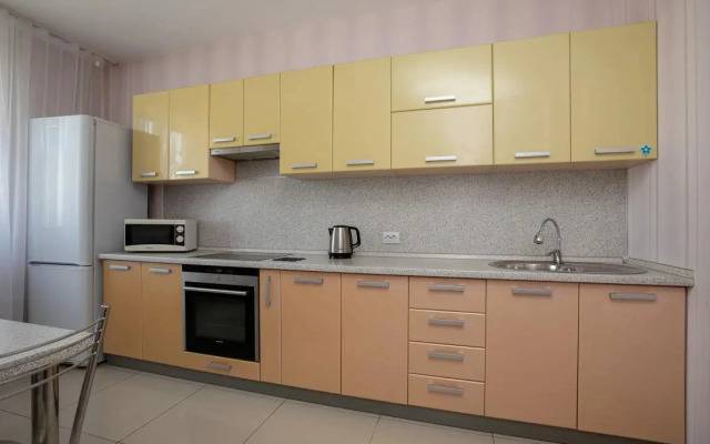 3-к апартаменты Этажидейли на ВИЗе