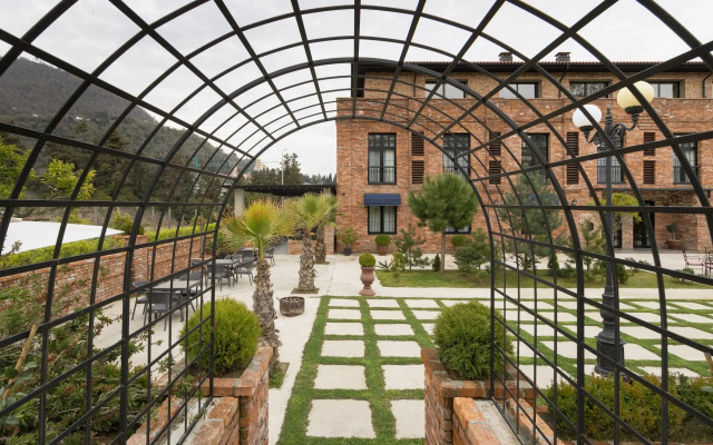 Loft Hotel